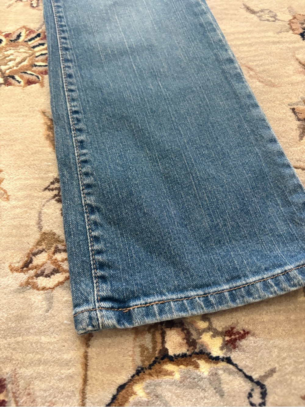 Levi's Blue Flared Women's Jeans - Picture 2 of 7